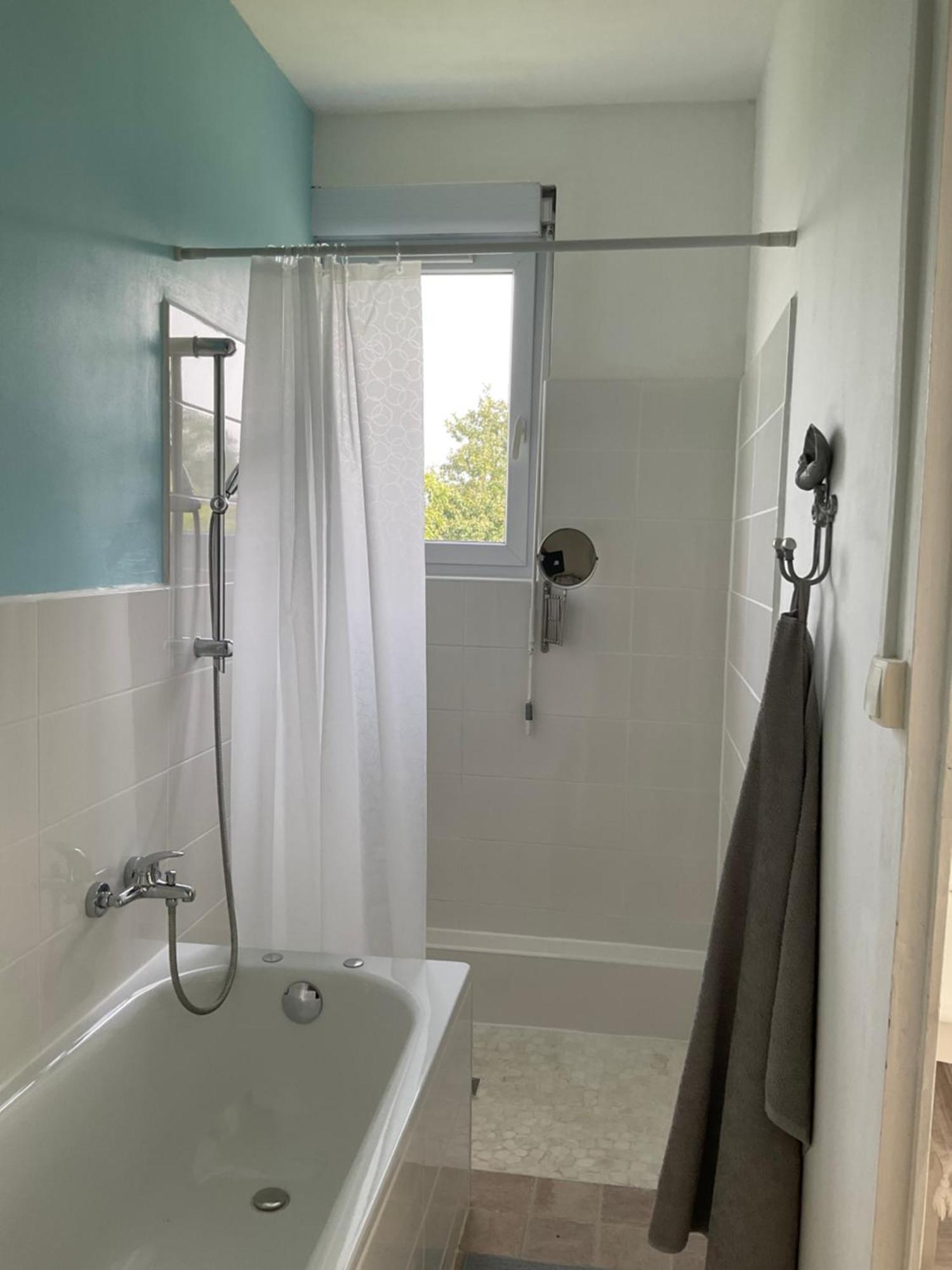 La Brionniere Bed & Breakfast Saint-Pierre-du-Chemin Bagian luar foto